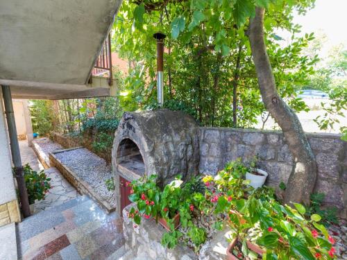 Apartments Antuno - image 4