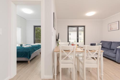 One-Bedroom Apartment - Non-Smoking image 8
