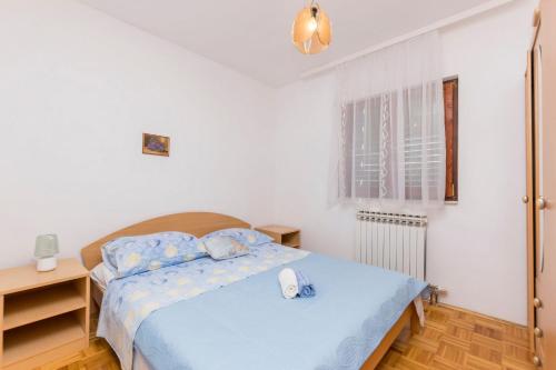 Three-Bedroom Apartment image 8
