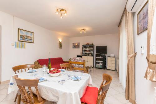 Three-Bedroom Apartment image 10
