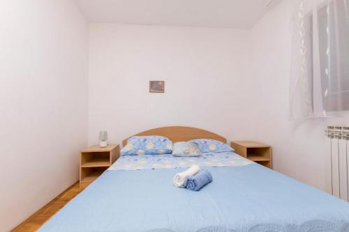 Three-Bedroom Apartment image 7