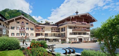 Hotel Neue Post - image 11