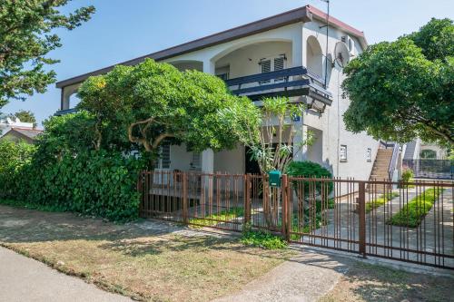 Apartment in Nin 