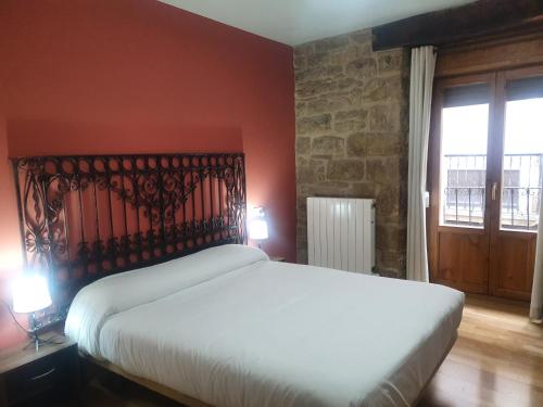 B&B Olite - Hostal Rural 18 de Abril - Bed and Breakfast Olite