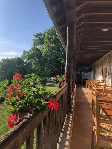 La ferme de la truffe chambres d hôtes (La ferme de la truffe chambres d hotes) in Cuzance