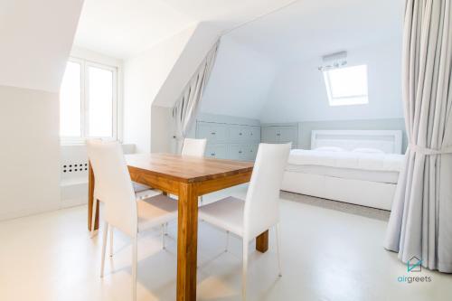 MODERN, MINIMALIST FLAT IN VIENNA, Vídeň (fotografie 2)