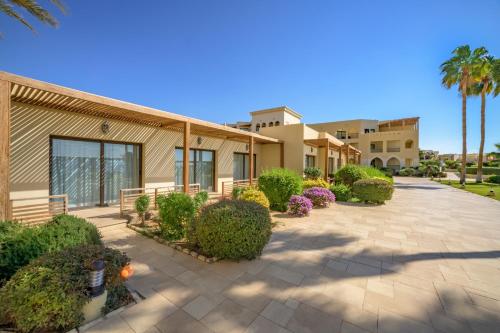 Grand Swiss-Belresort Tala Bay Aqaba
