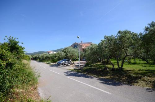 Apartment Mirjana - image 10