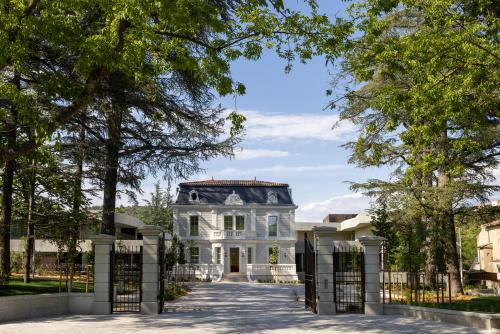 Hôtel Spa Restaurant Villa Castellane by Germain Collection