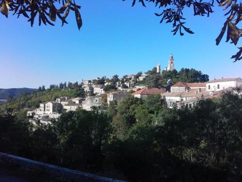 Maison accueillante à Reillanne avec jardin clos (Maison accueillante a Reillanne avec jardin clos) in Reillanne