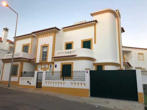  Villa Do Mar SW, Pension in Zambujeira do Mar bei São Teotónio