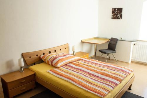 Einladene Fremdenzimmer mit Außengastronomie