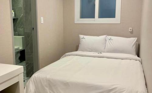 D mini hotel