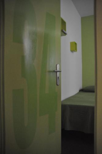 Twin room, superior, private bathroom