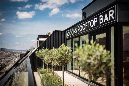 Mooons Vienna - image 5