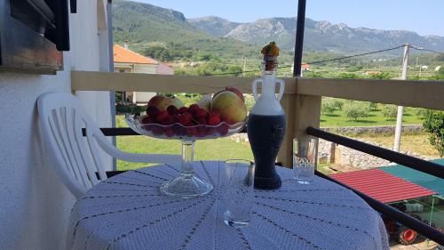  Room Marin in Jelsa