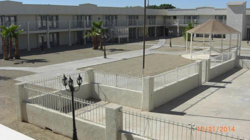 ทัศนียภาพภายนอกโรงแรม, Days Inn by Wyndham Brawley in บรอว์ลีย์ (CA)