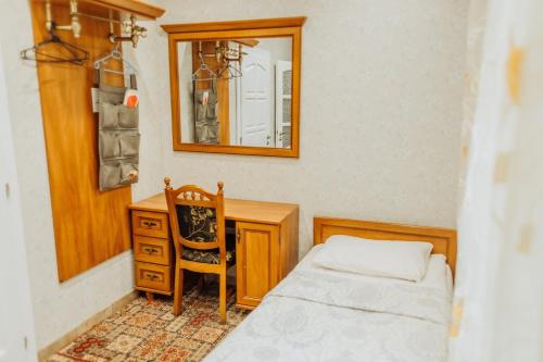 Budget Single Room image 1