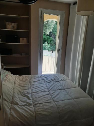 T2 nath, Bastia (fotografie 10)