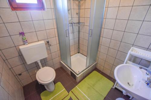 Three-Bedroom Apartment image 10