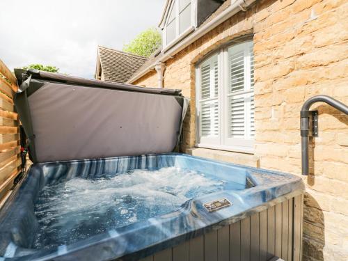 外部景觀, The Coach House in 迪德馬頓