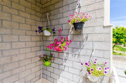 Apartment 3M - image 13