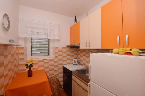 Apartments Andrija - image 9