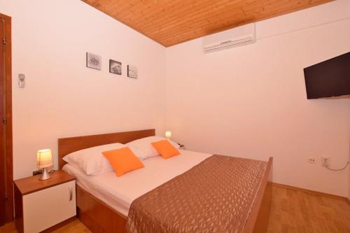 Apartments Andrija - image 13