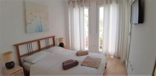 Apartment at Balcones de los Hidalgos 2 - Tap to explore photos