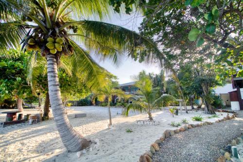 Seaview at Casa Edie in Caribbean Way