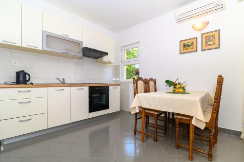 Apartments Vice - image 7