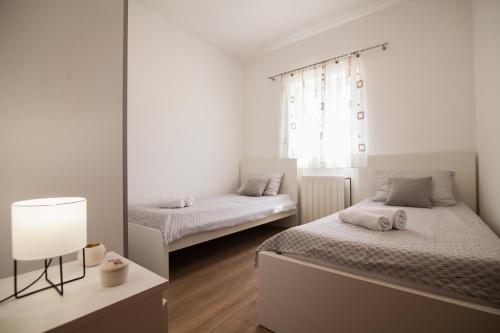 Domus Apartments - Free Private Parking 3