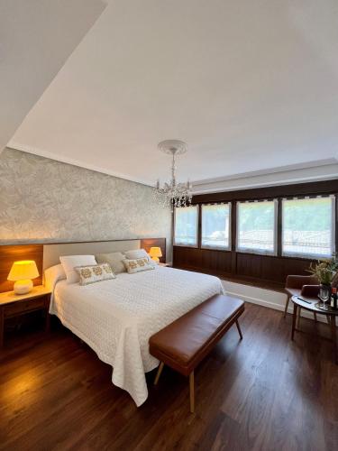 Las Dos Peñas Las Dos Peñas