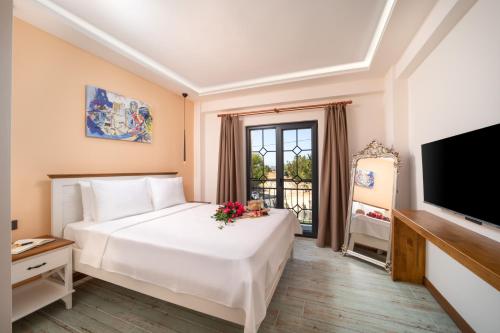 Общ салон/телевизионна зона, MELİTYA Hotels (MELITYA Hotels) in Yenibademli