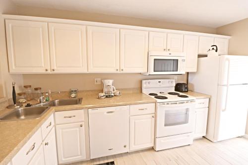 Sea Place 15269 - image 2