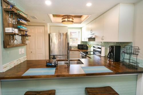 Ocean Village Club F26 - image 7