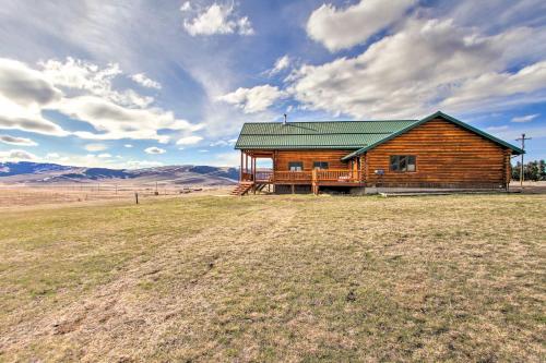 Stunning Mountain-View Ranch on 132 Acres!