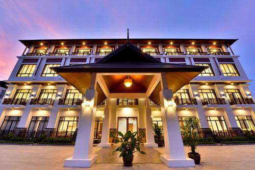 Entrance, The Choice Hotel - Adults Only near Wat Buddha Bucha