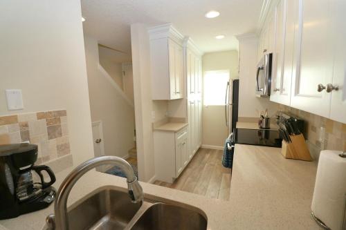 Summer House 132 - image 7