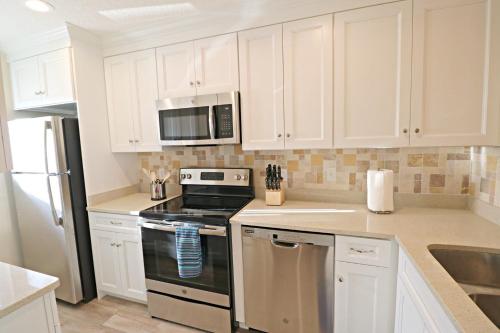 Summer House 132 - image 8