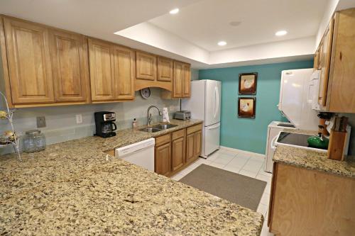 Anastasia 202 - image 2