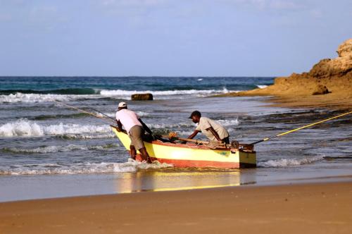 Casa na Praia Tofo- beach front hotel