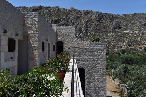 Akroyiali Apartments 5