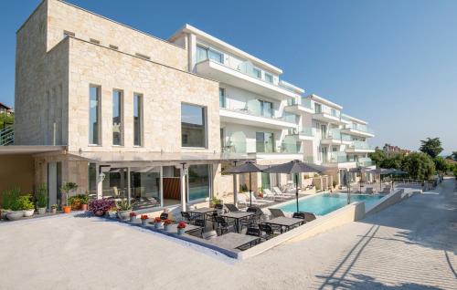 Hanioti Central Hotel 2