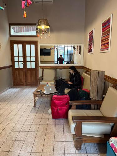 시설, Ferienhaus Hostel Salta in 살타