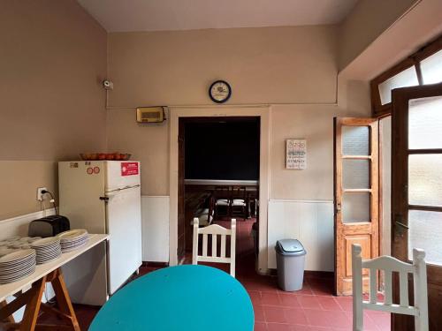 시설, Ferienhaus Hostel Salta in 살타