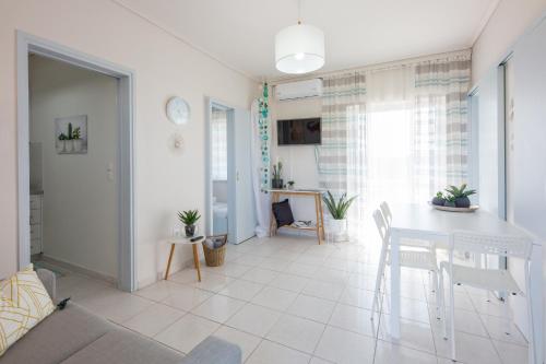 Loutraki Getaway - Cozy and Quiet Nest