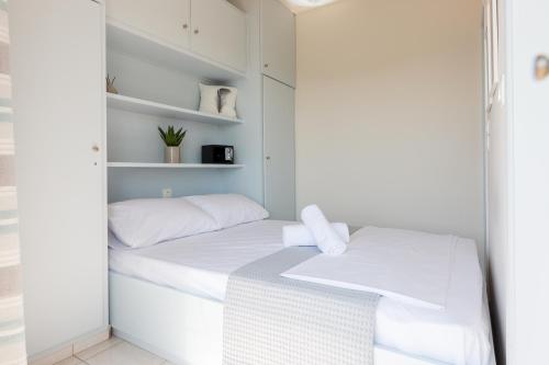 Loutraki Getaway - Cozy and Quiet Nest