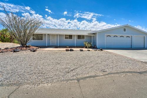 Bullhead City Home Less Than half Mi to River and Boat Launch