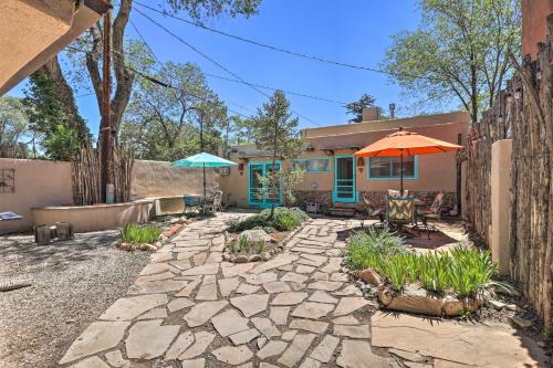 Authentic Adobe Abode Less Than 1 Mile to Sante Fe Plaza!